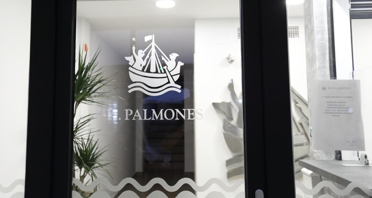 H.Palmones Hostel Bagian luar foto